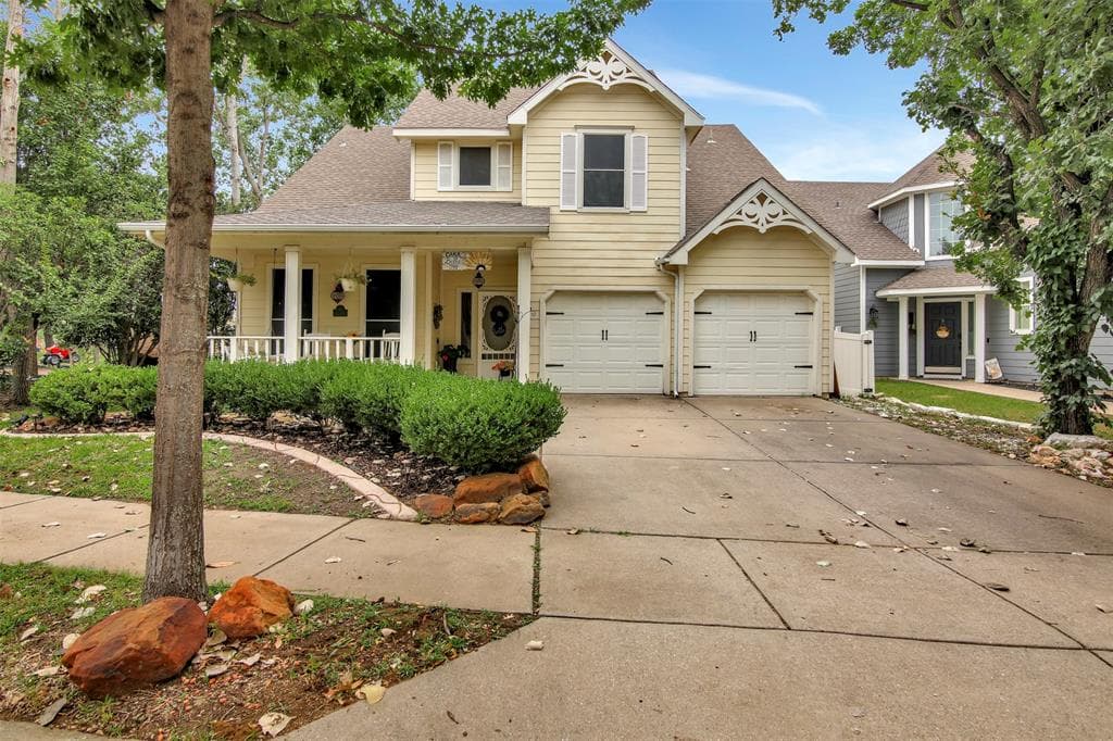 1140 Lakeside Dr