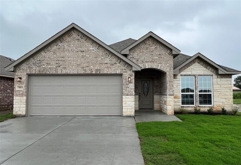 7803 Scott Dr