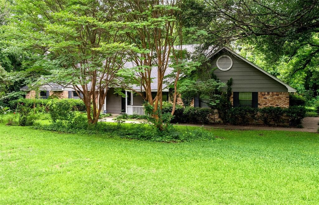 220 Spinner Rd