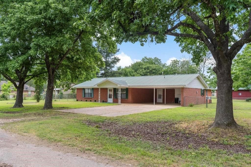 47 County Road 44090