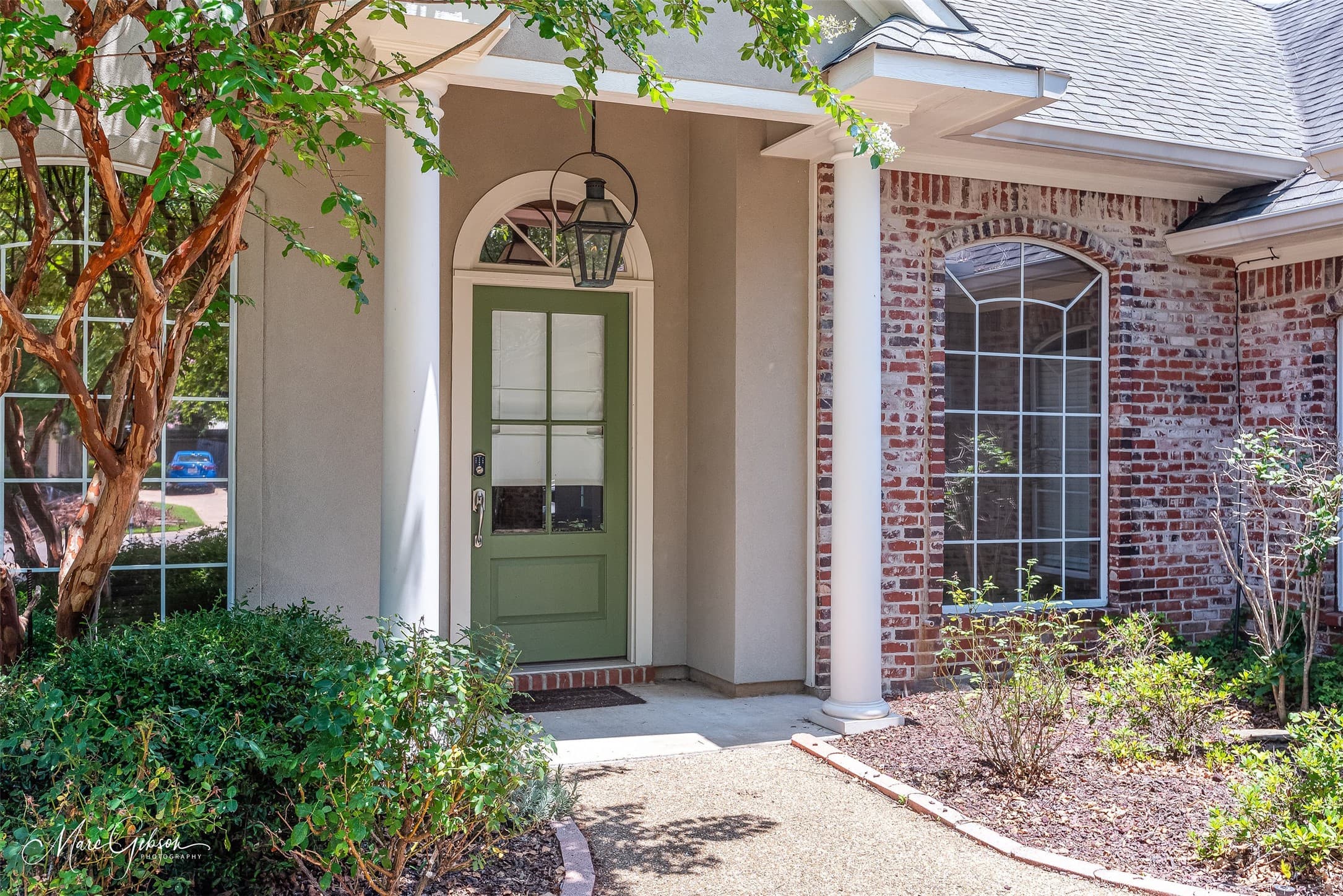 10115 Autumn Oaks Ln