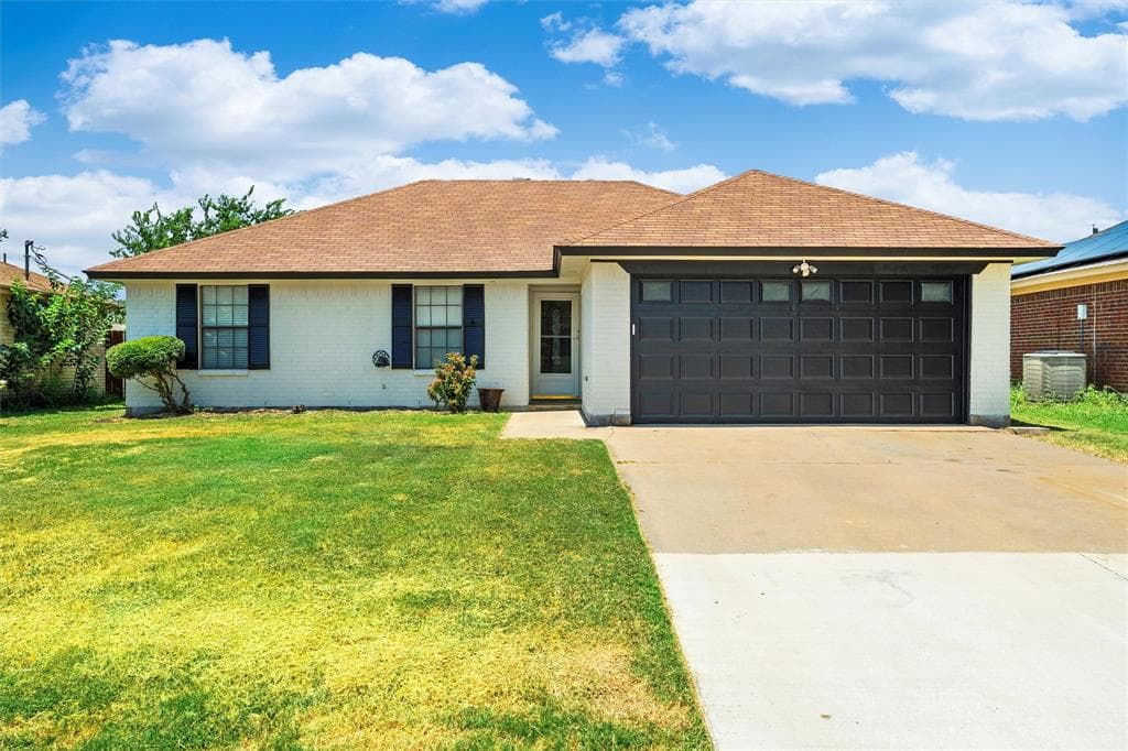 6633 Whitley Rd