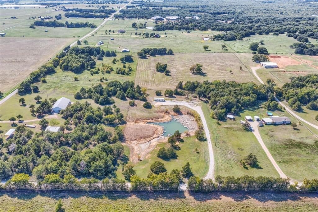 1189 County Road 165