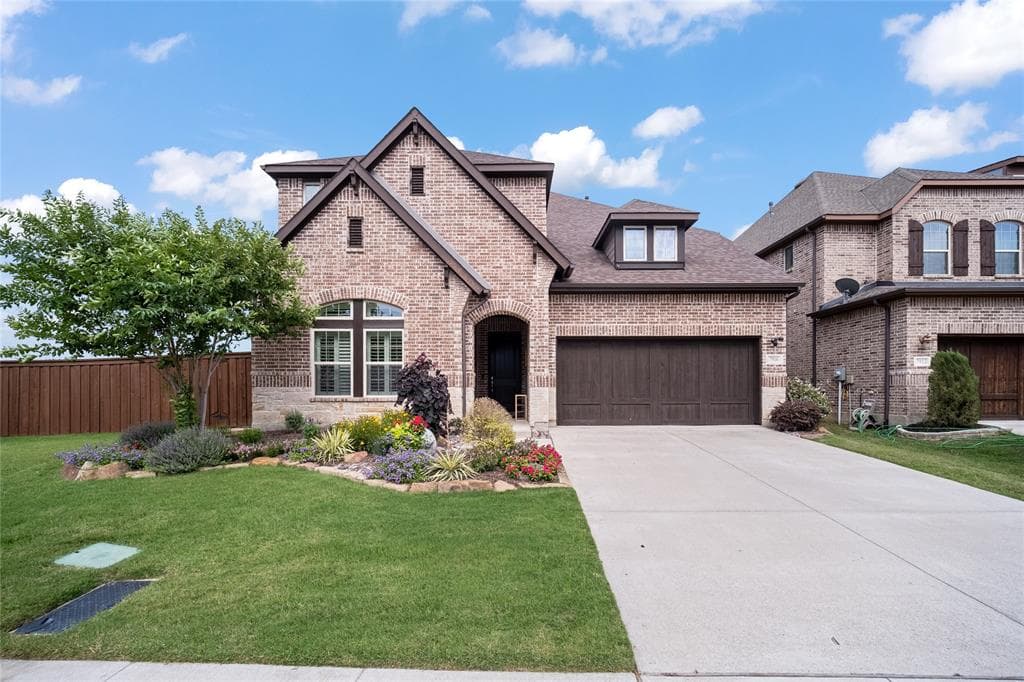 7916 Swenson Dr