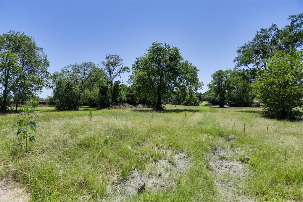 917 Delk Dr