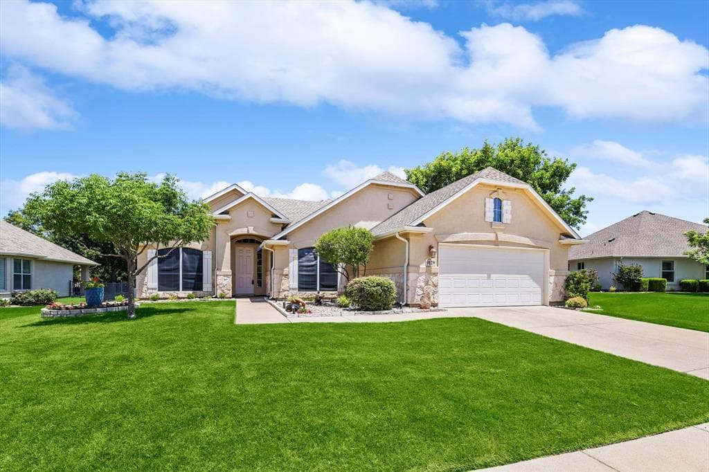 9129 Grandview Dr