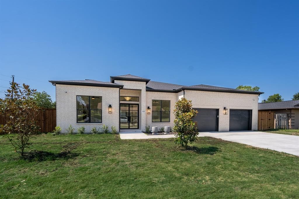 8634 Hanford Dr