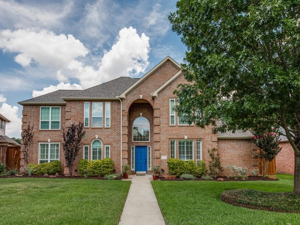 1516 Foxborough Ln
