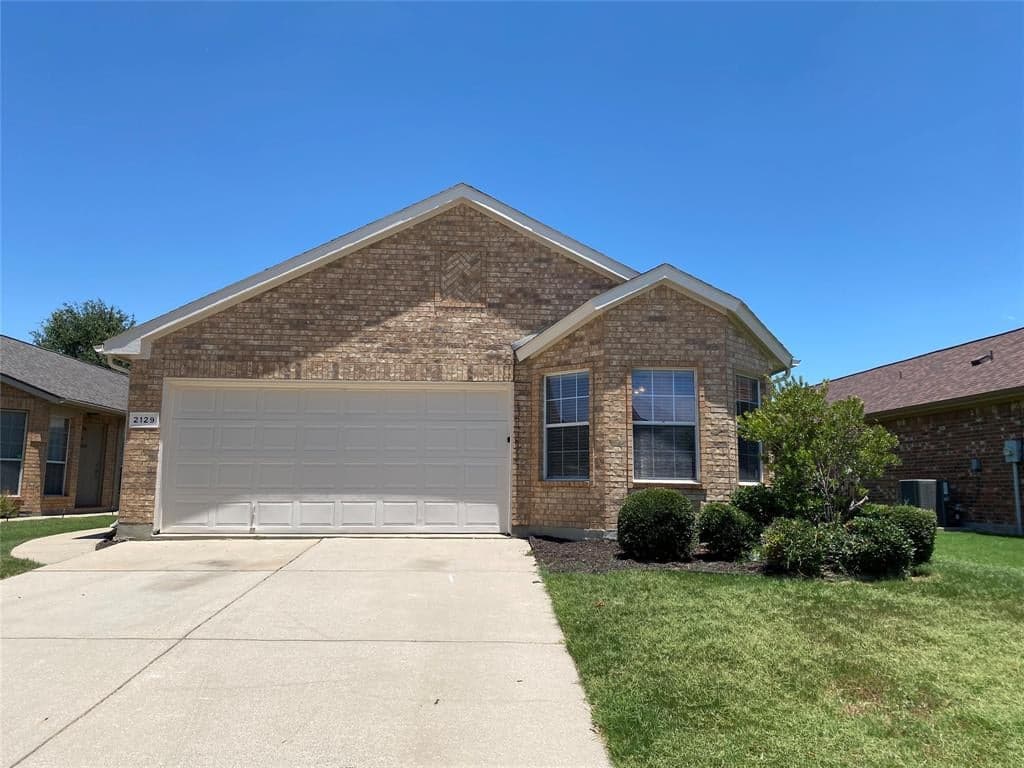 2129 Charmion Ln
