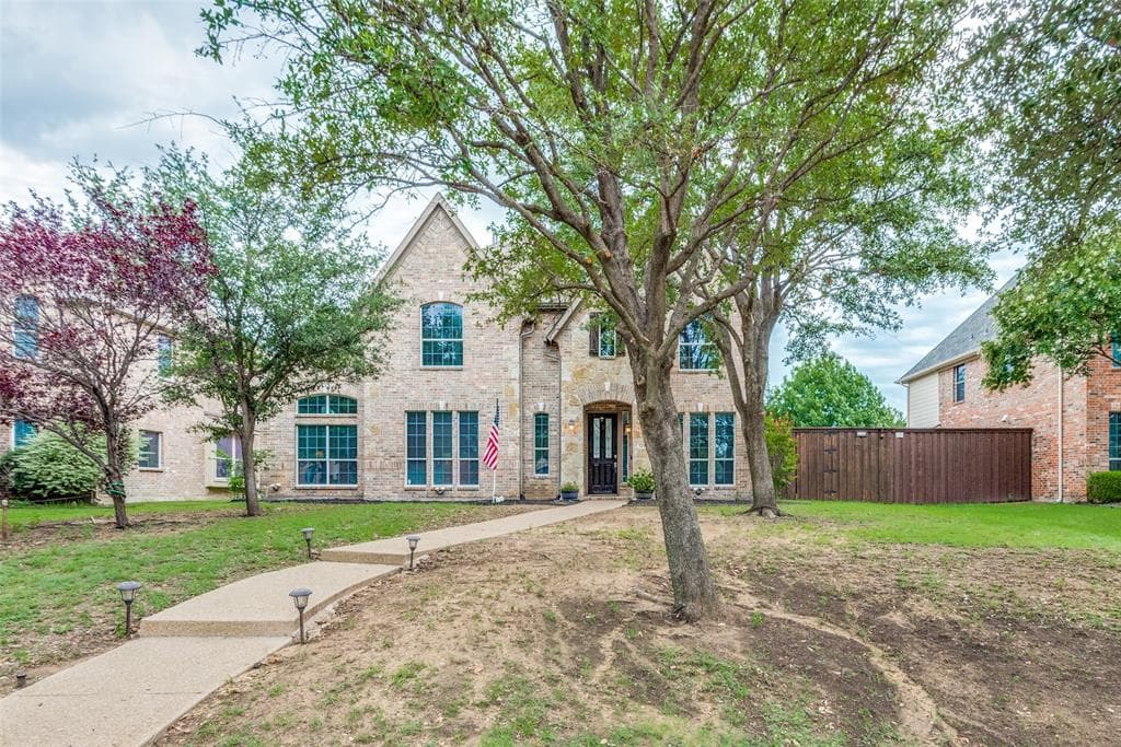 12510 Grayhawk Blvd