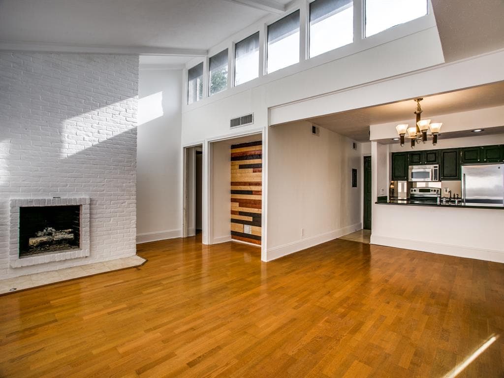 5920 Sandhurst Ln Apt 231