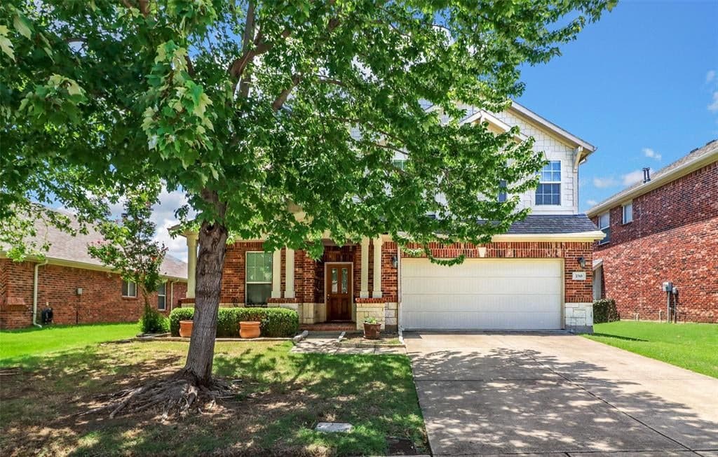 2740 Treasure Cove Dr