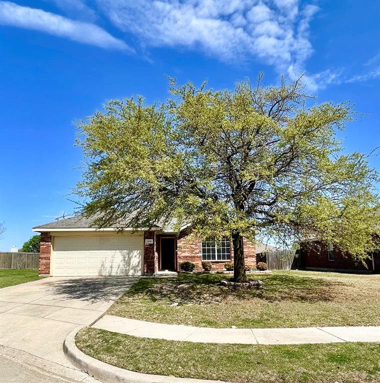 1212 Mountain Peak Dr