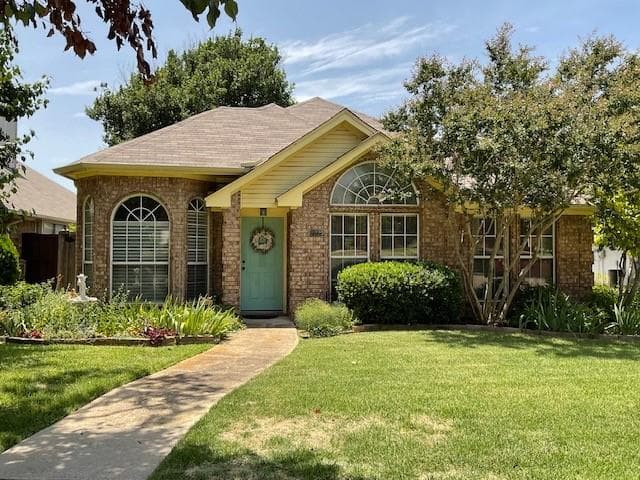2229 Dallas Dr