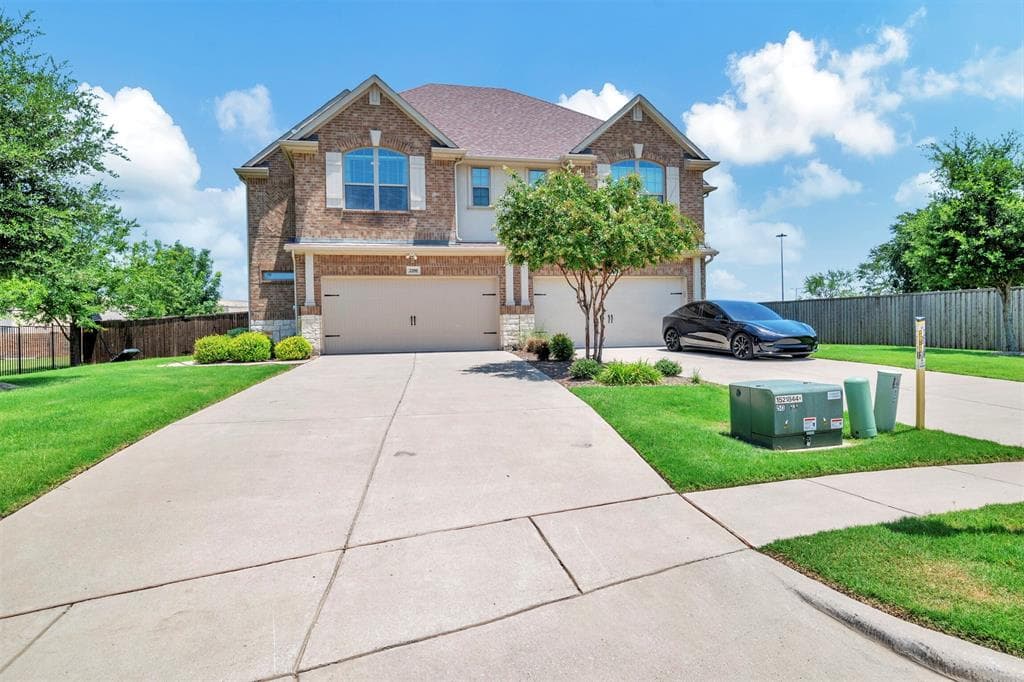 2100 Jameson Ln
