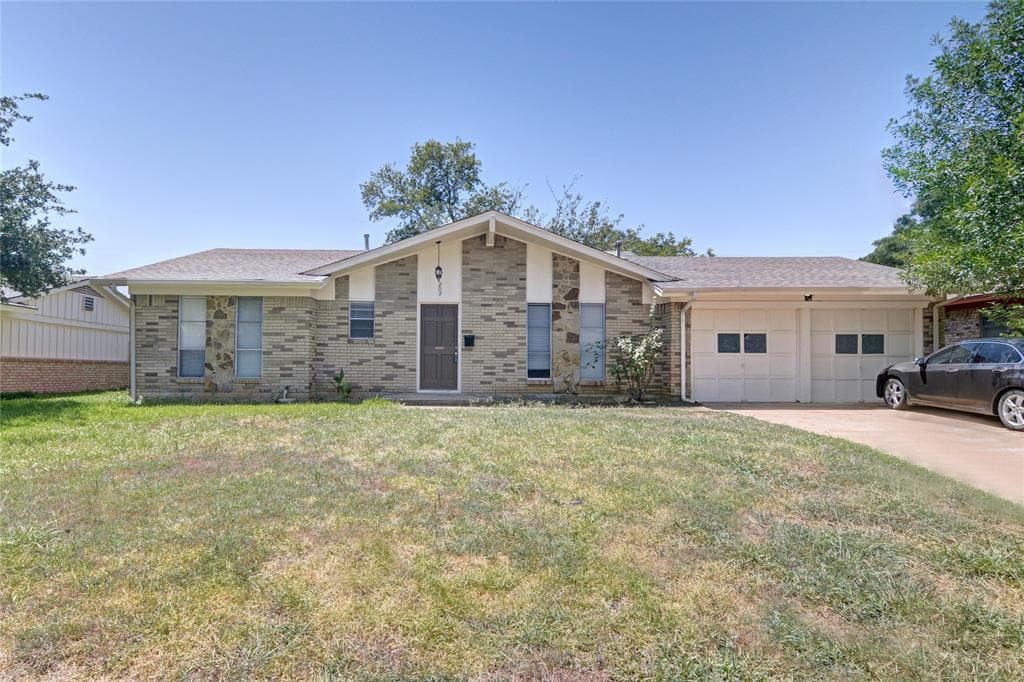202 Primrose Hl