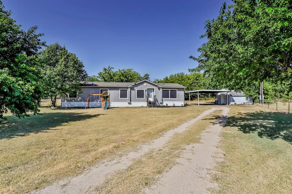 1205 Oregano Ln