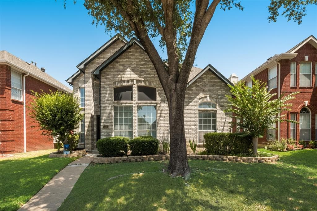 1637 Bennington Dr