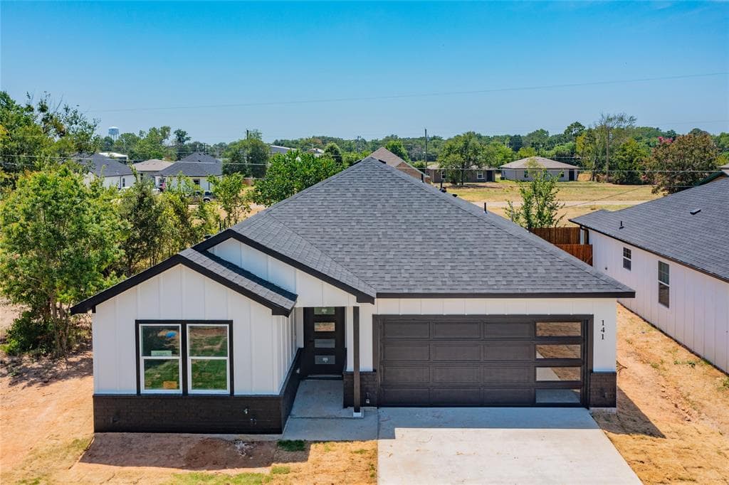 141 Sunset Bay Dr