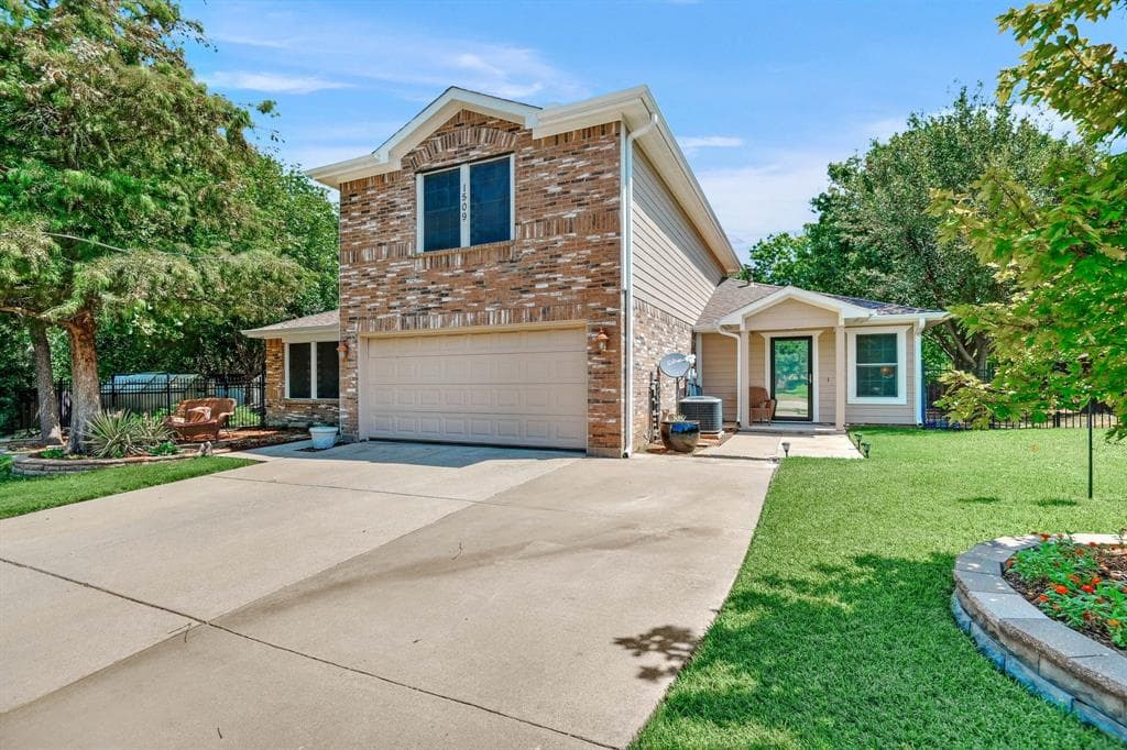 1509 Timberline Ct