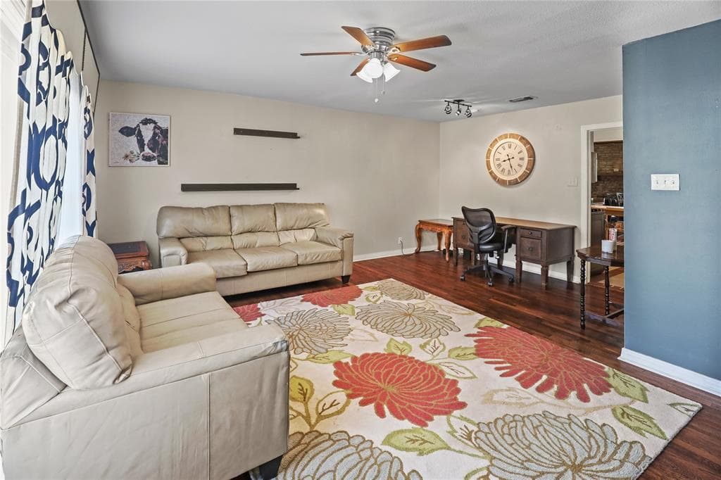 Gallery image 2