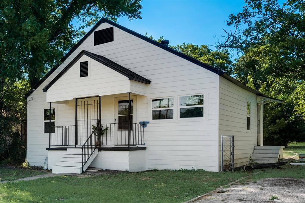 1411 Oakley Ave
