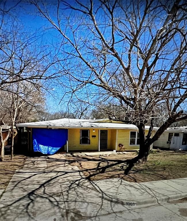 1001 Osborne Ln