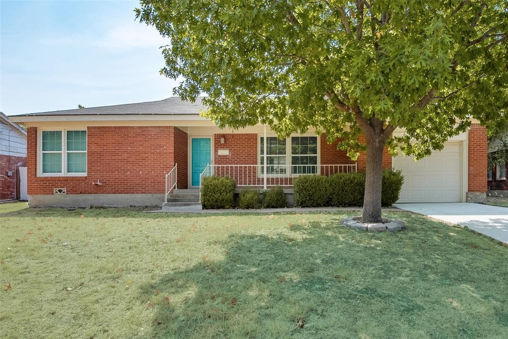 Main property image