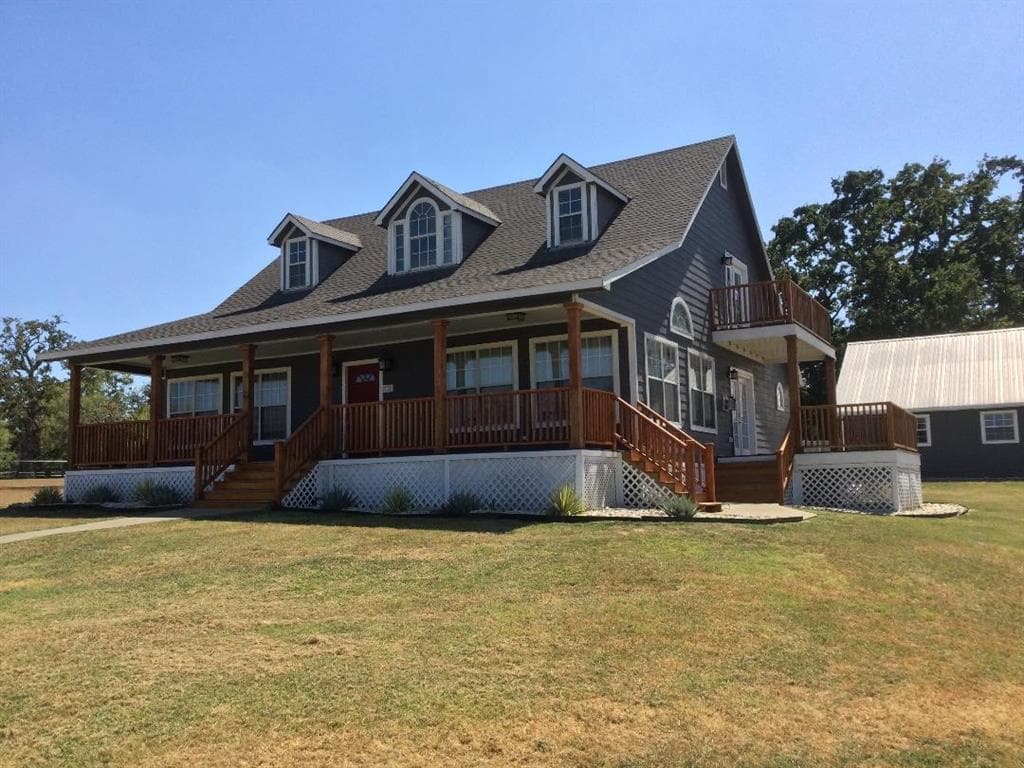 718 Se County Road 3121