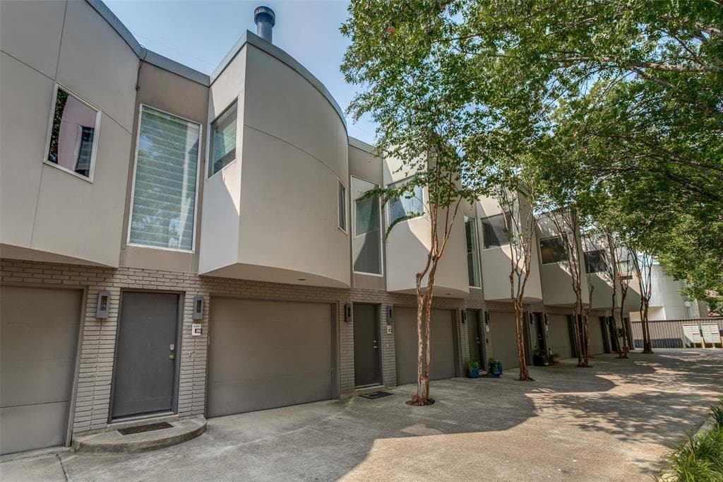 4241 Buena Vista St Apt 6