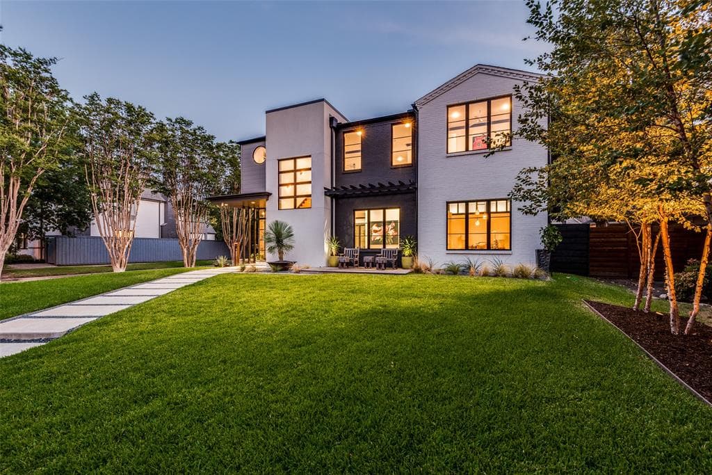 4201 Southwestern Blvd