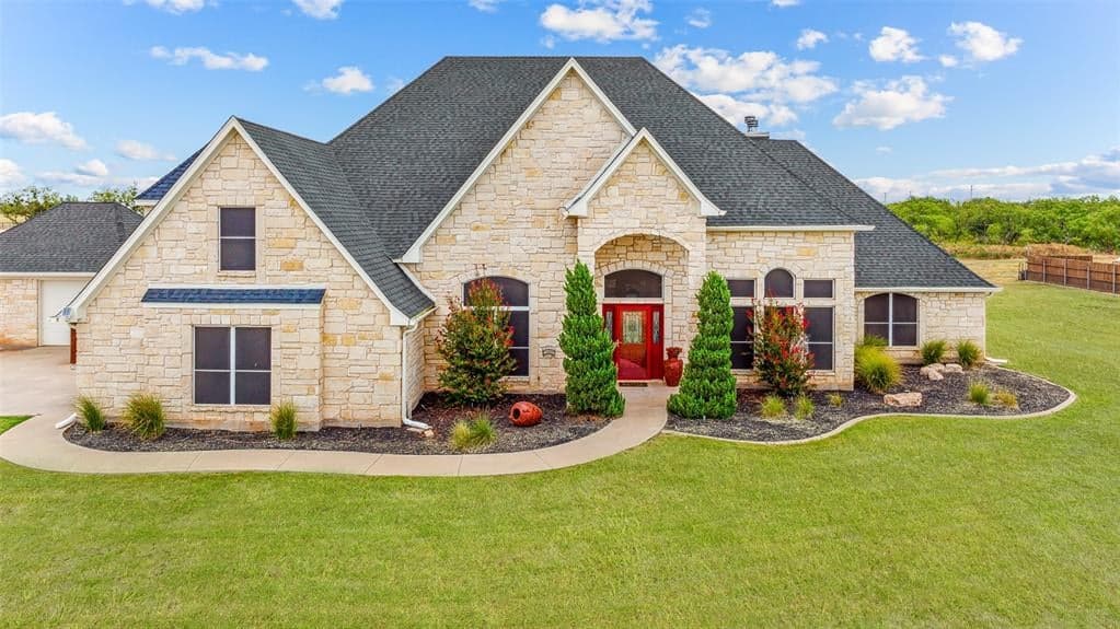 317 Idle Creek Trl