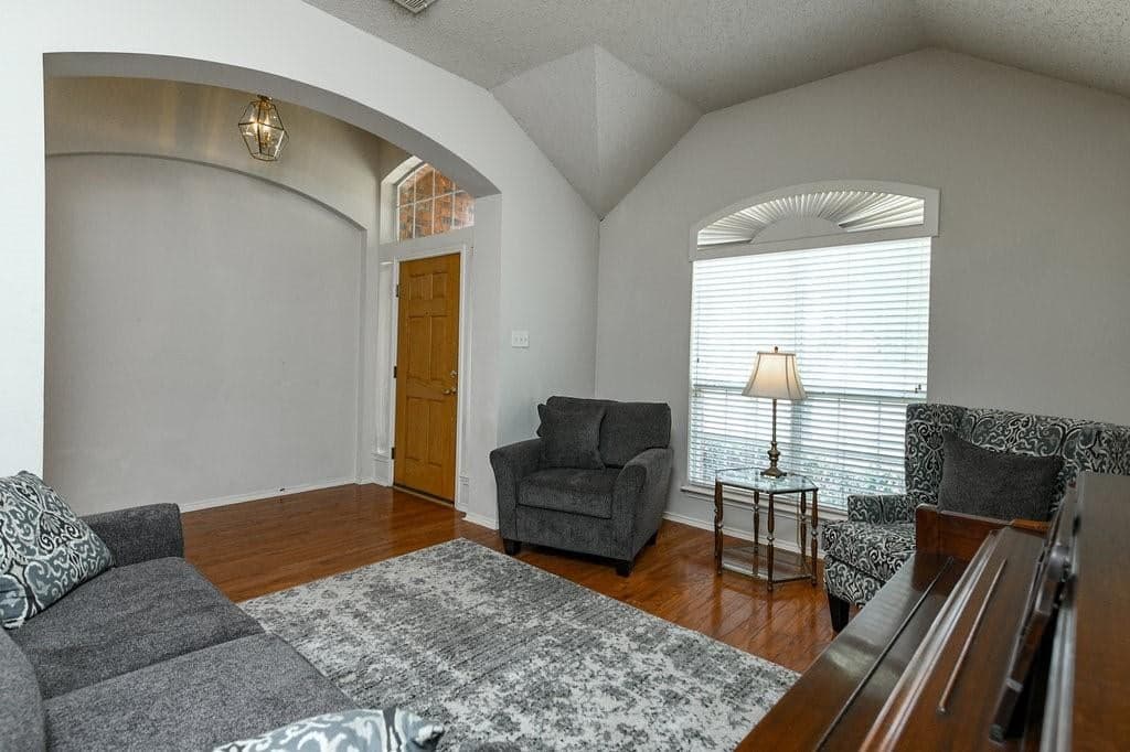 Gallery image 3