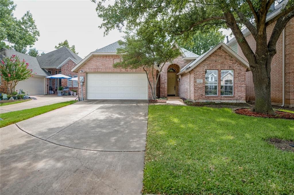 7112 Aspen Creek Ln