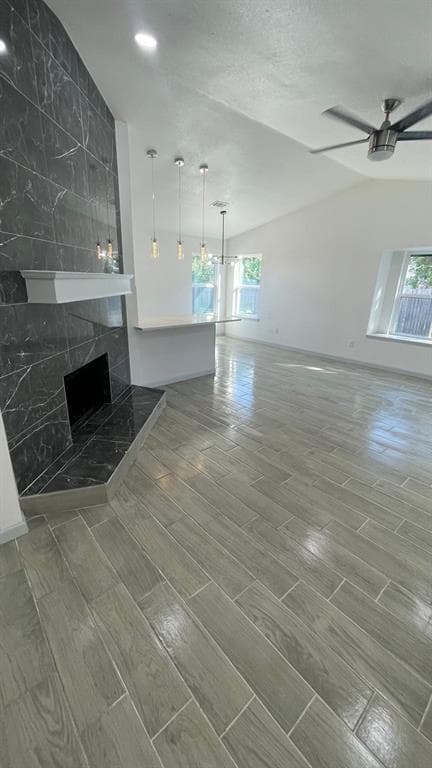 2213 Garden Isle Dr