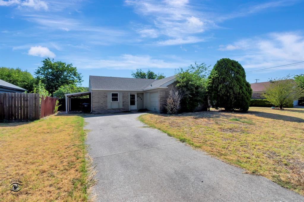 7404 Farm Field Ct