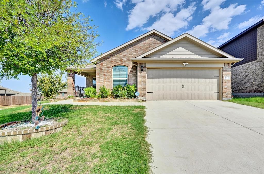 705 Stanmire Lake Trl