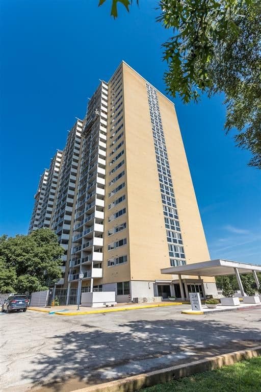 3883 Turtle Creek Blvd # A-2002