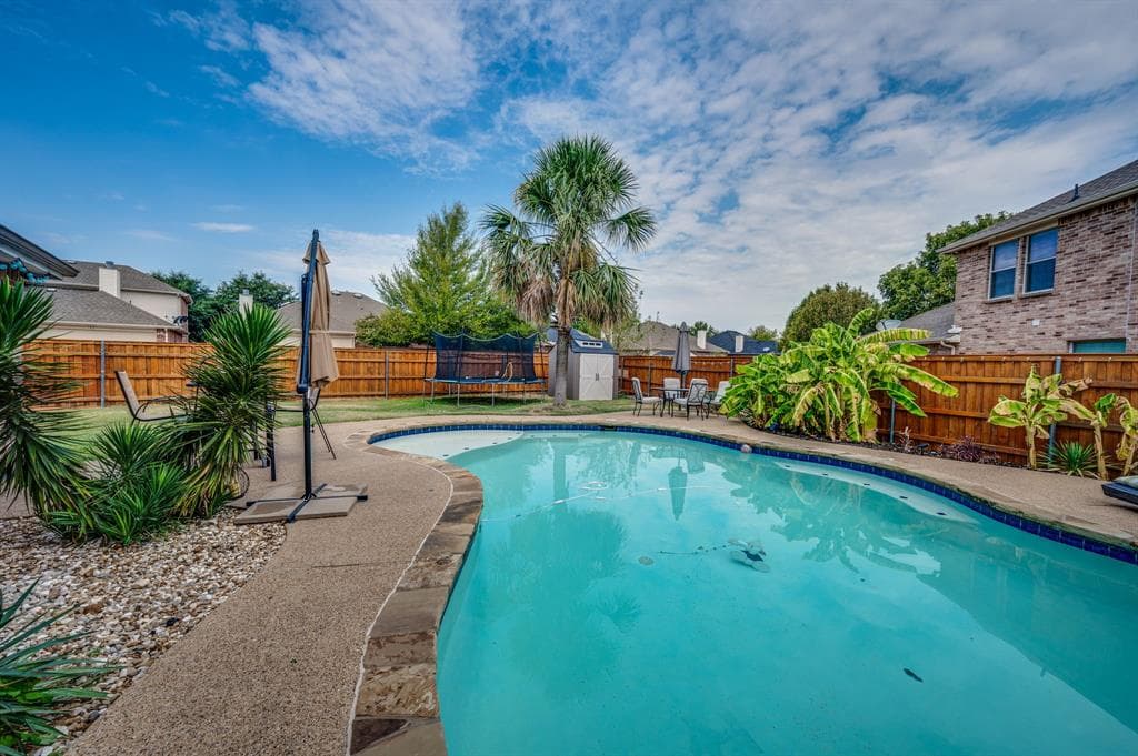 103 Foxtail Ct