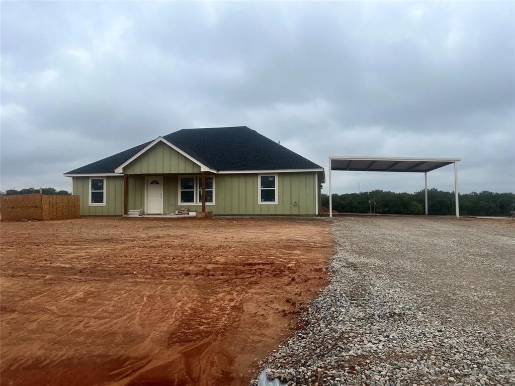 646 Elm Tree Ct