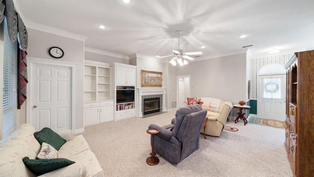 Gallery image 4