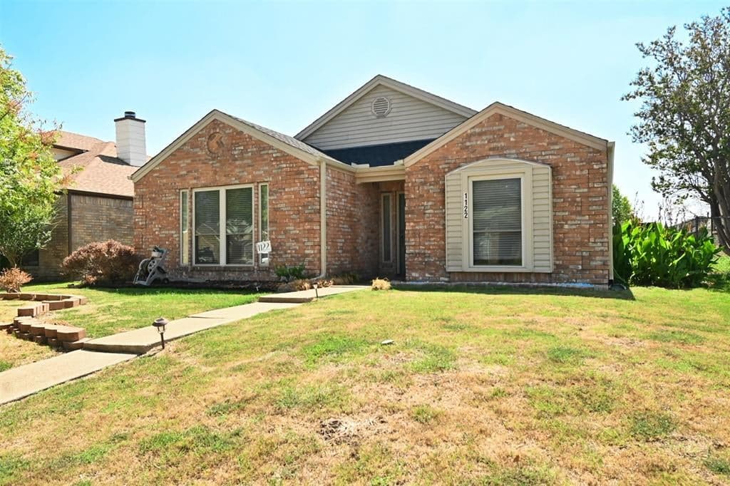 1122 Thistle Dr