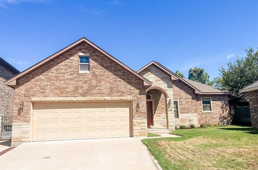 6301 Huntington Pl