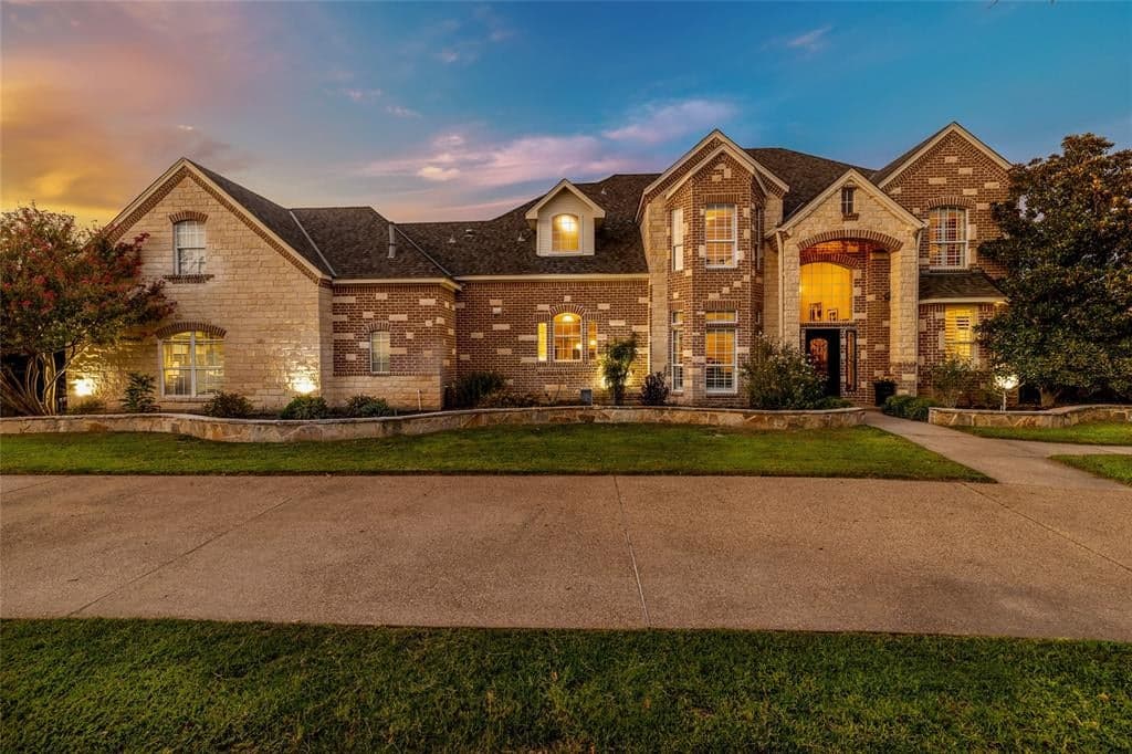 1432 Saratoga Ln