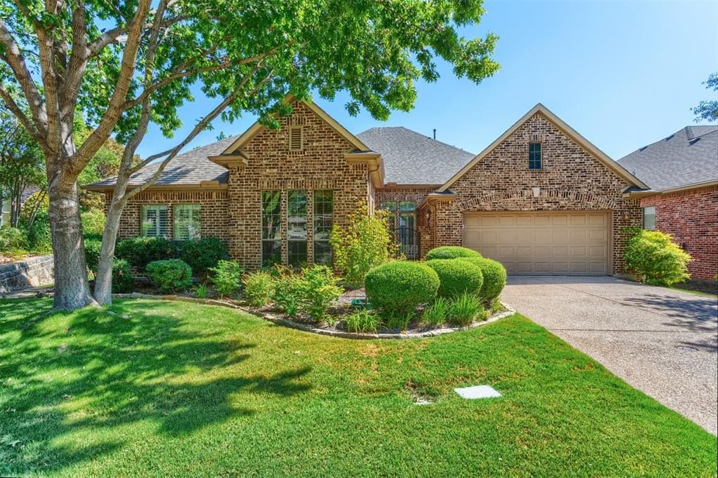 1213 Stoneoak Dr