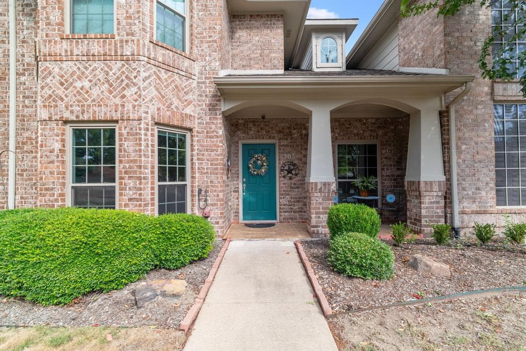 575 S Virginia Hills Dr Unit 703
