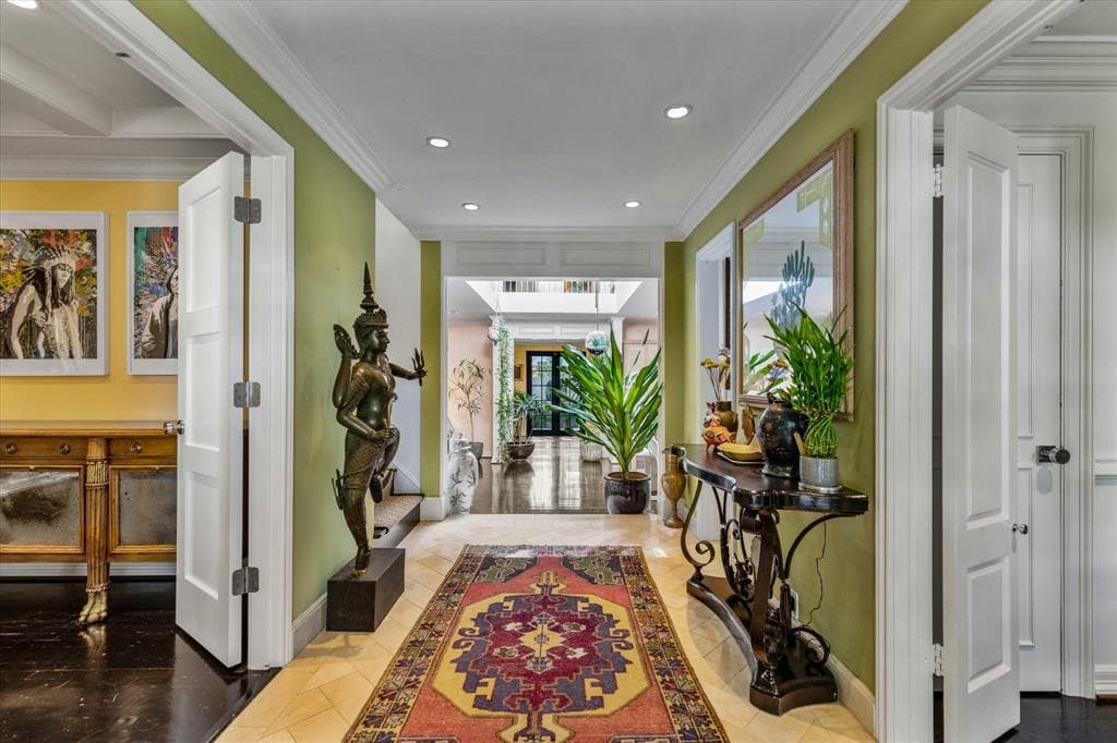 Gallery image 4