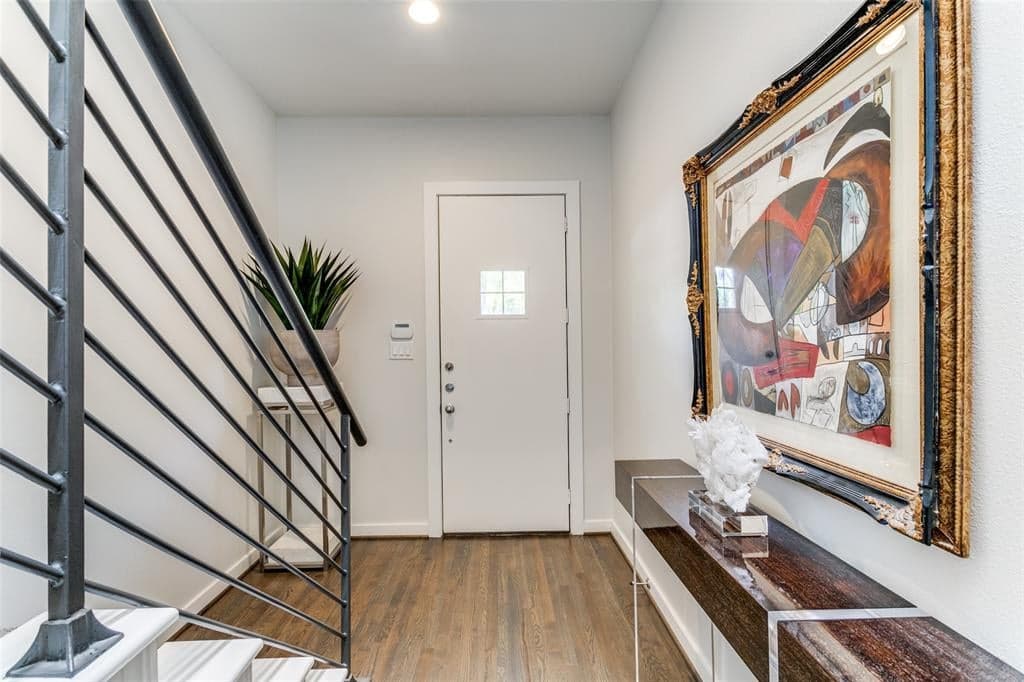 Gallery image 2