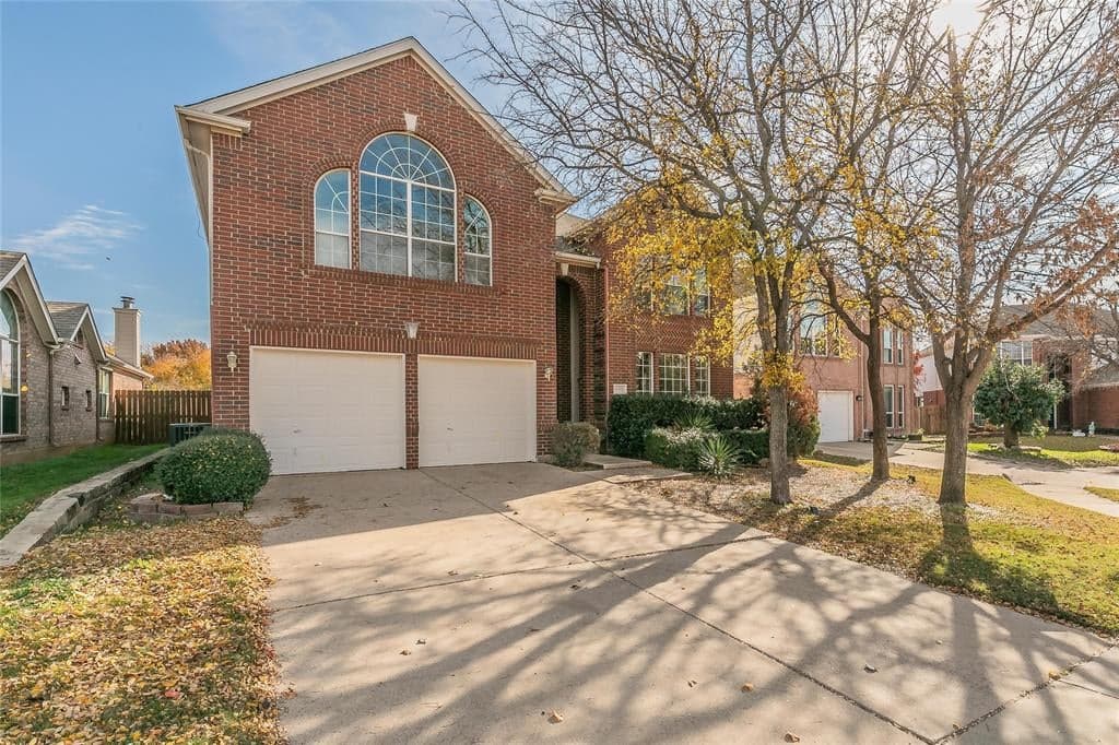 1908 Oak Timber Dr