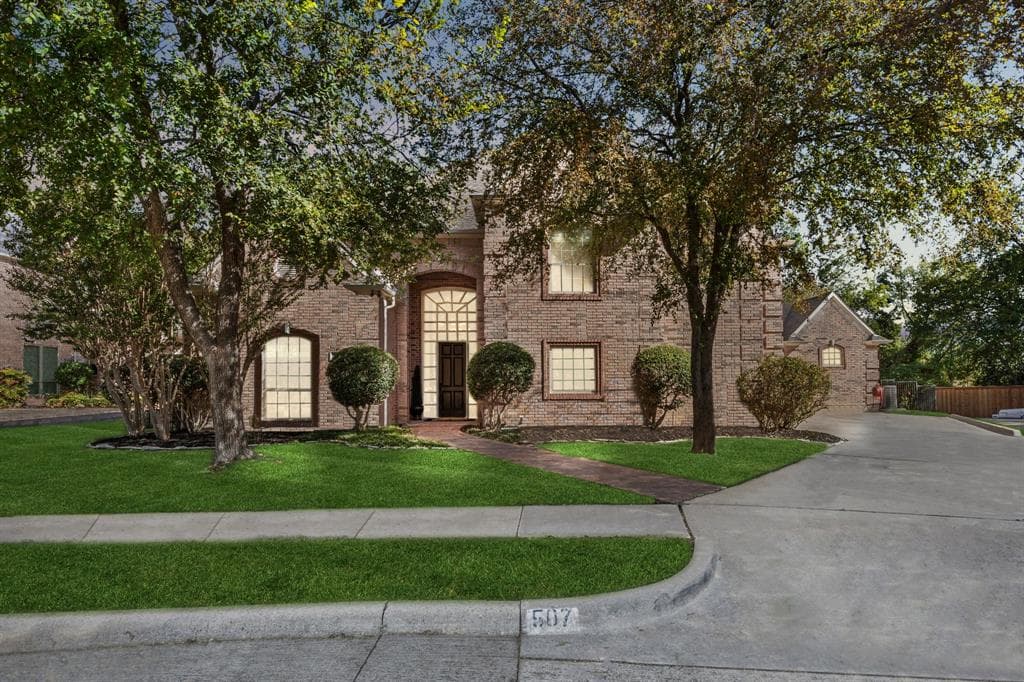 507 Laredo Cir